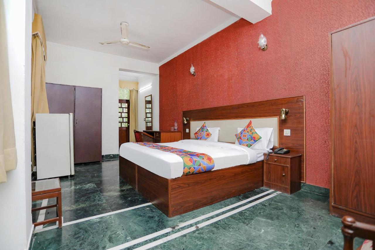 Fabexpress Primero I Gurgaon Exterior photo